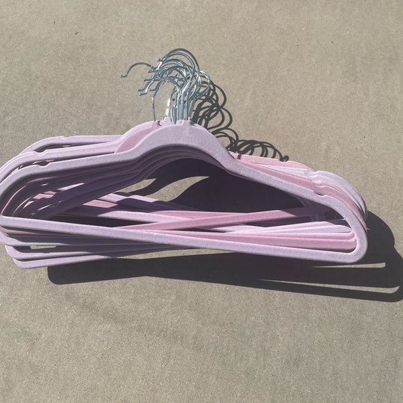 Velvet Covered Hangers, 18 Light Pink - Picture 2 of 3